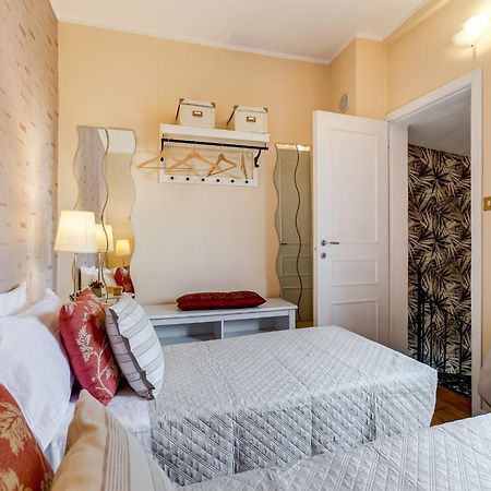 Piazza Di Spagna Fantastic Apartment Рим Екстер'єр фото