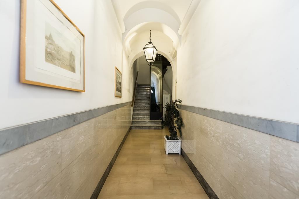 Piazza Di Spagna Fantastic Apartment Рим Екстер'єр фото
