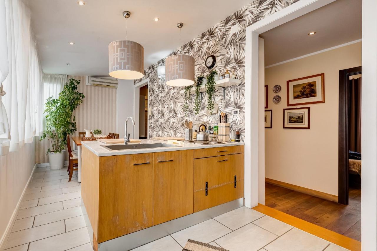 Piazza Di Spagna Fantastic Apartment Рим Екстер'єр фото