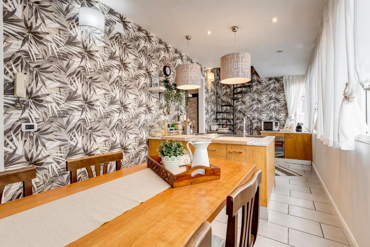 Piazza Di Spagna Fantastic Apartment Рим Екстер'єр фото